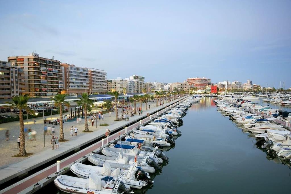Santa Pola Con Tres Dormitorios Playa Levante Zewnętrze zdjęcie
