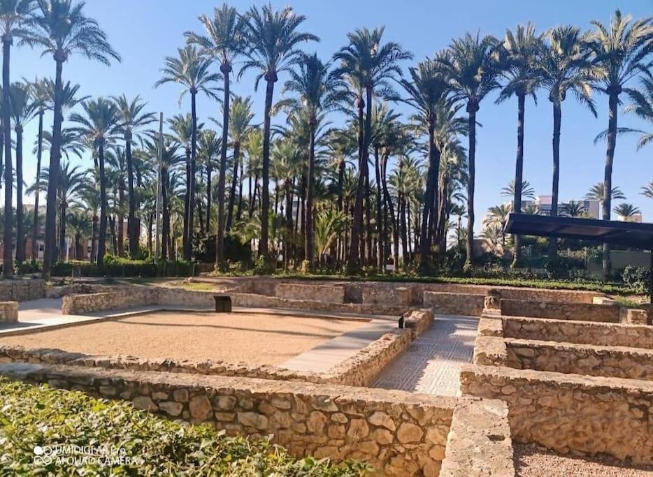 Santa Pola Con Tres Dormitorios Playa Levante Zewnętrze zdjęcie