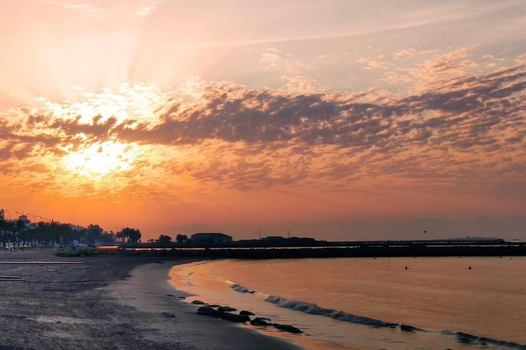 Santa Pola Con Tres Dormitorios Playa Levante Zewnętrze zdjęcie