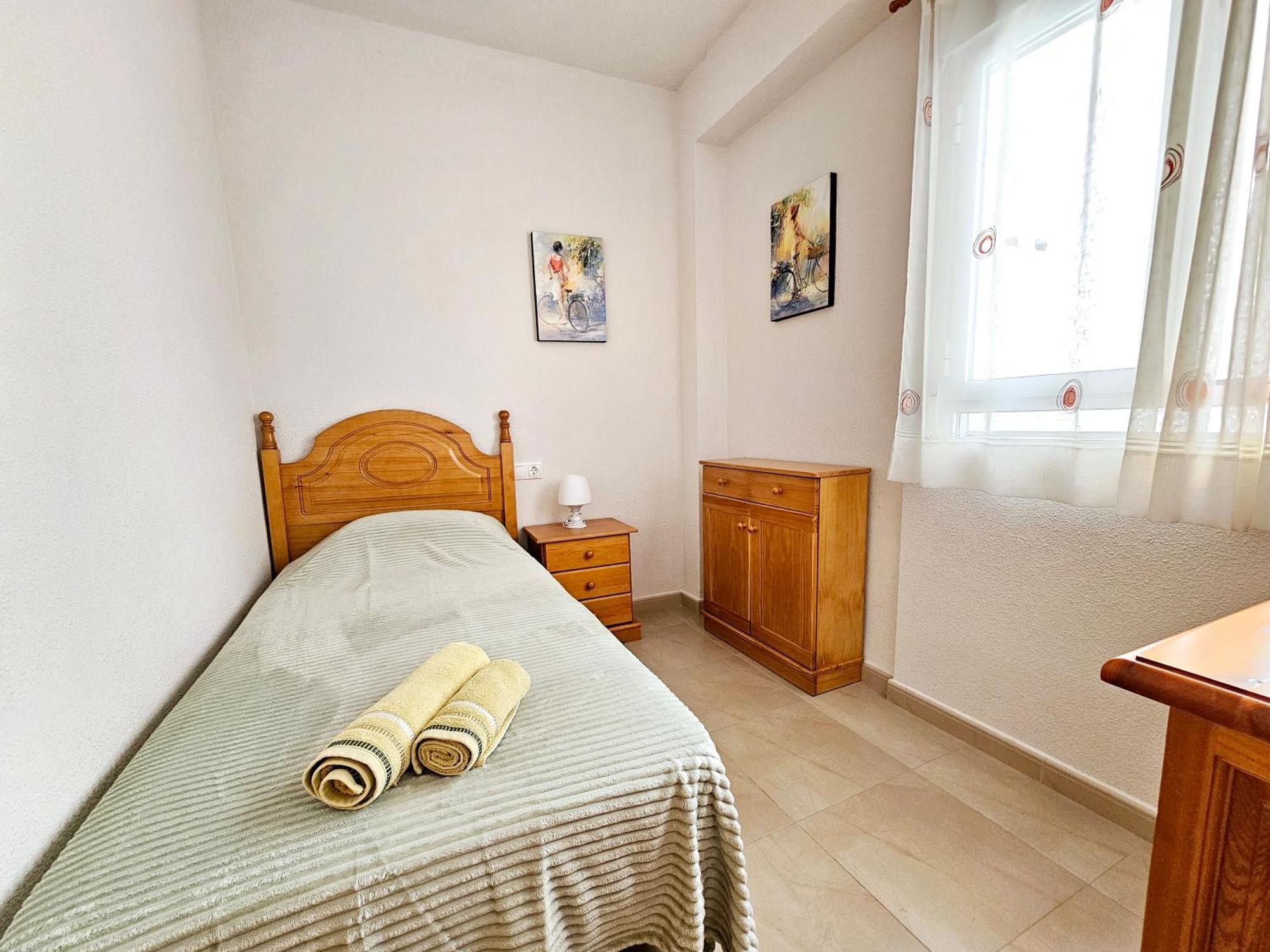 Santa Pola Con Tres Dormitorios Playa Levante Zewnętrze zdjęcie